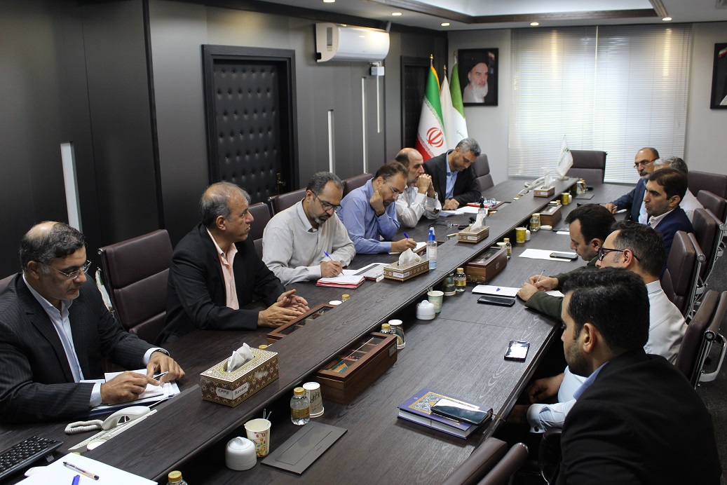 برگزاری جلسۀ تخصصی ادغام شرکت‌های گروه